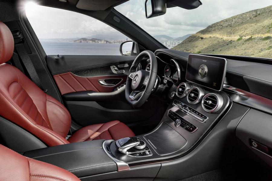  Mercedes-Benz C-Class 2015 года  (фото 32 из 73)